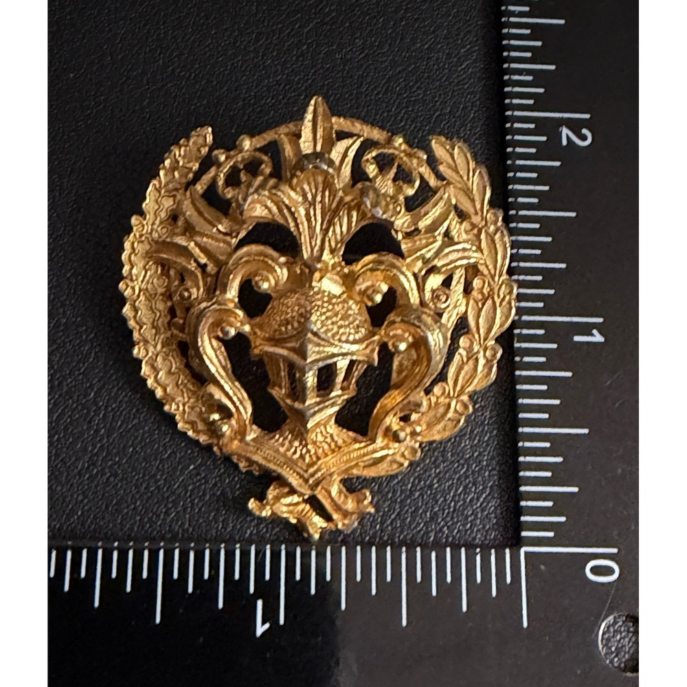 Vintage Florenza Brooch Heraldic Crest Knight Gold Tone READ - Picture 5 of 11